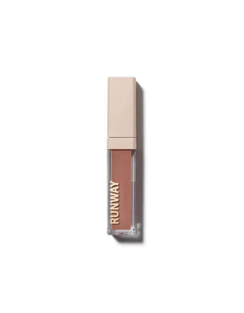 Runway Room Lip Gloss Shade Toffee Cream - Beauty