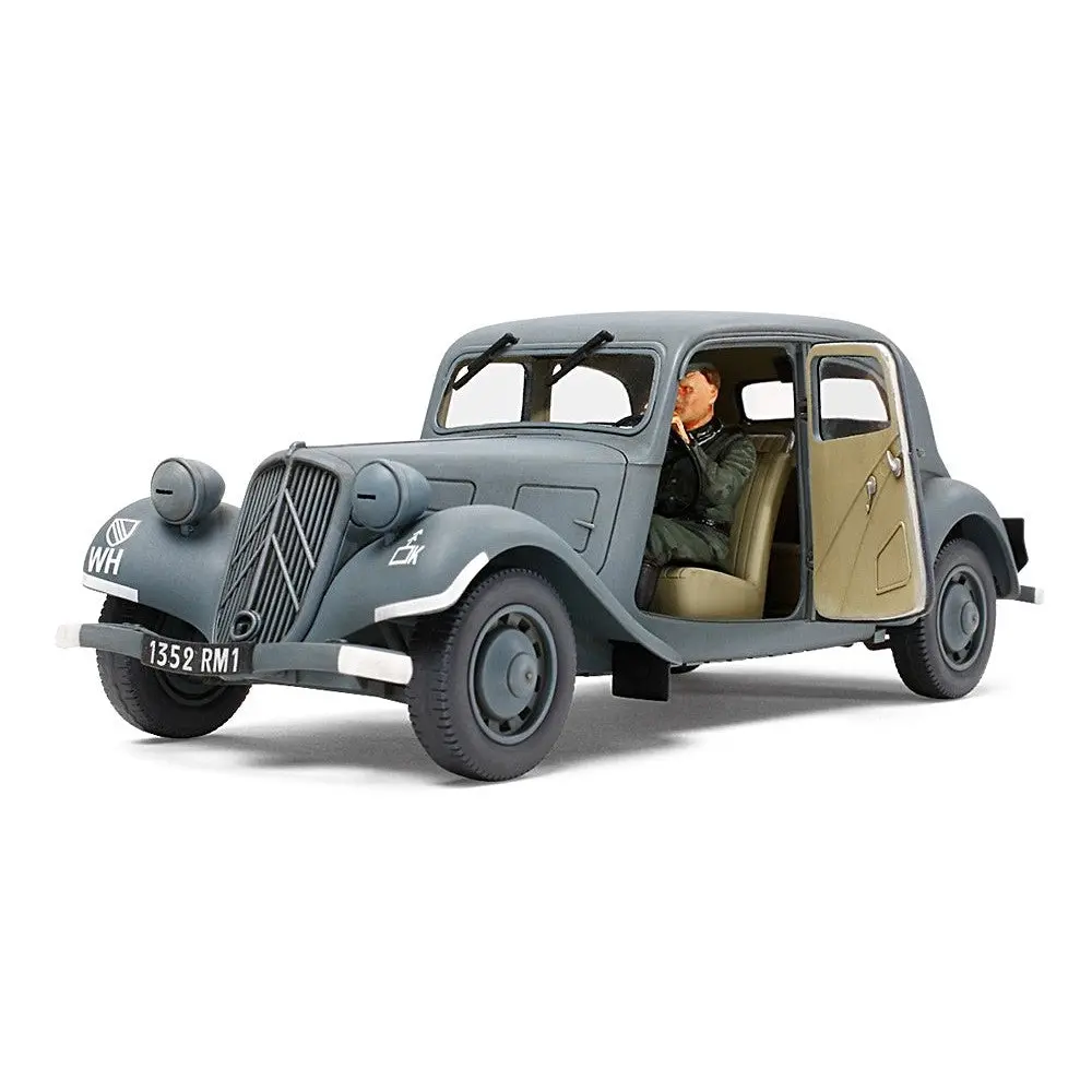 1/35 Citroen Traction 11CV Staff Car - Hobbies