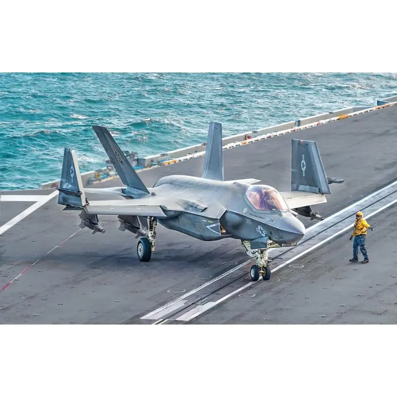 1/72 Lockheed Martin F-35C Lightning II CATOBAR Version