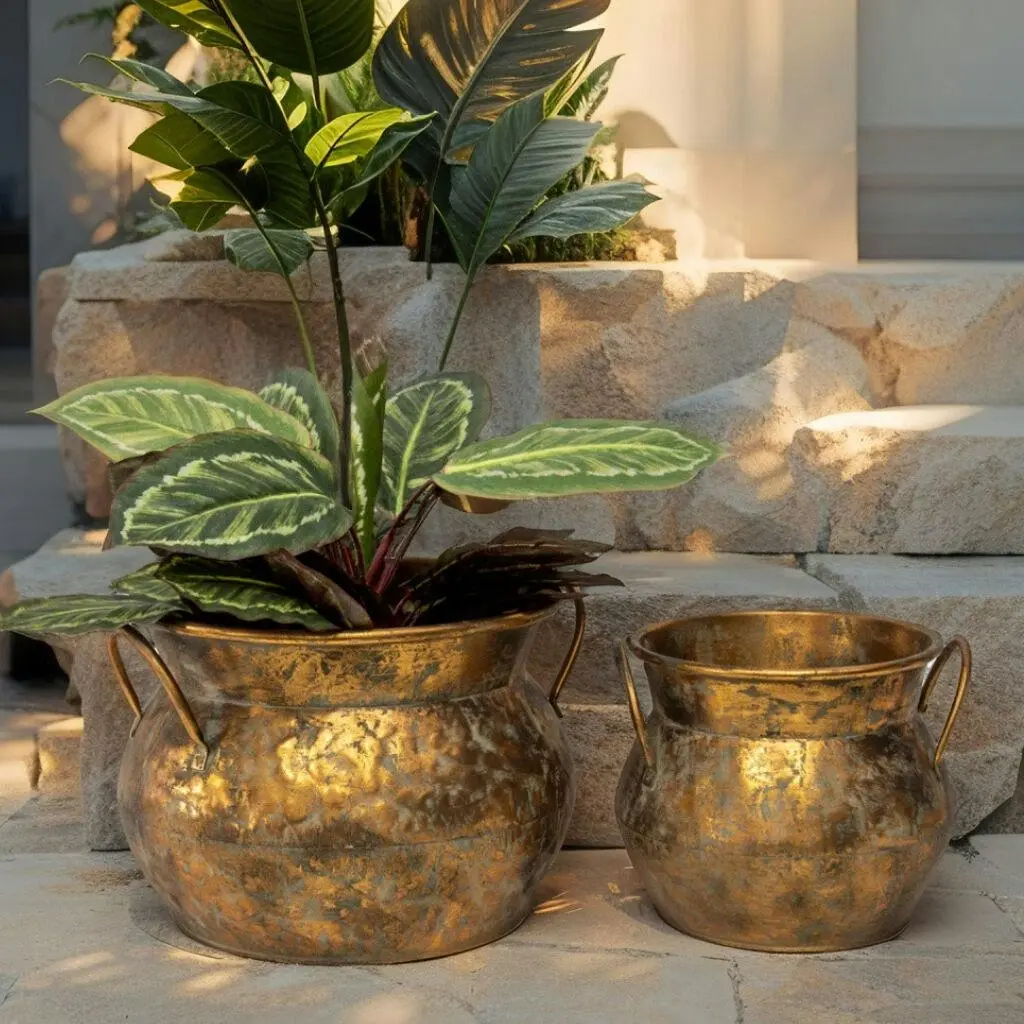 Willow & Silk Nested Metal 37cm/25cm Set of 2 Golden Antique Pot/Planters - Home & Garden