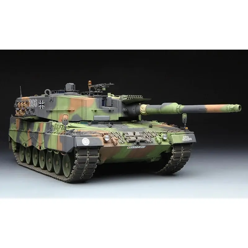 1/35 German Main Battle Tank Leopard 2 A4 - Hobbies