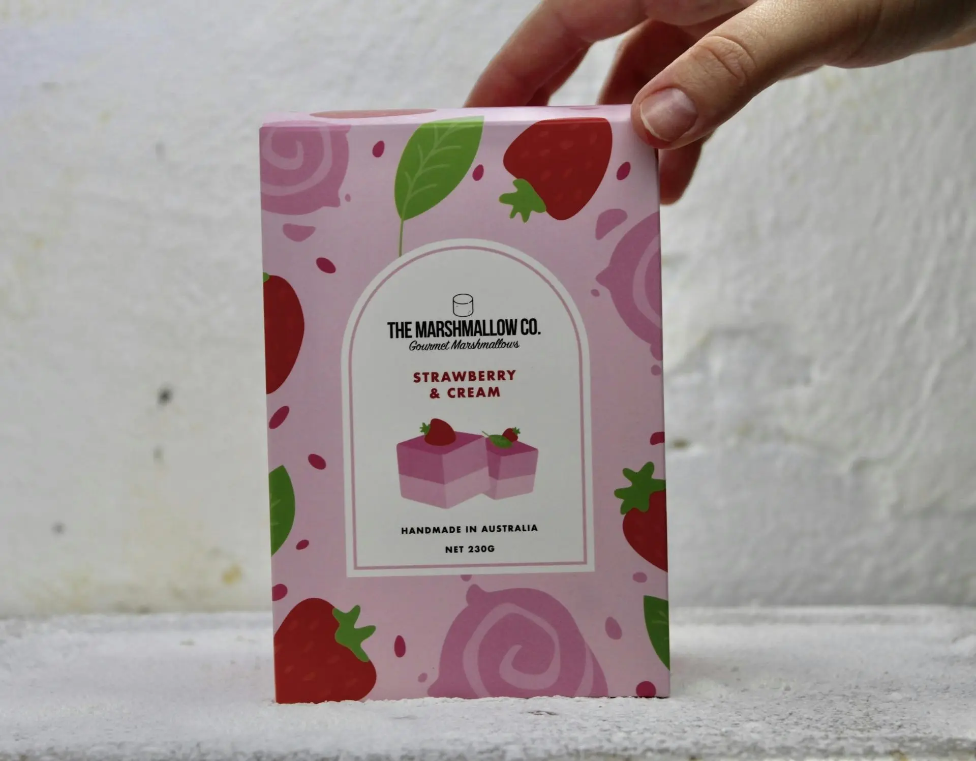 Strawberry and Cream Boxed Marshmallows 230g - Groceries