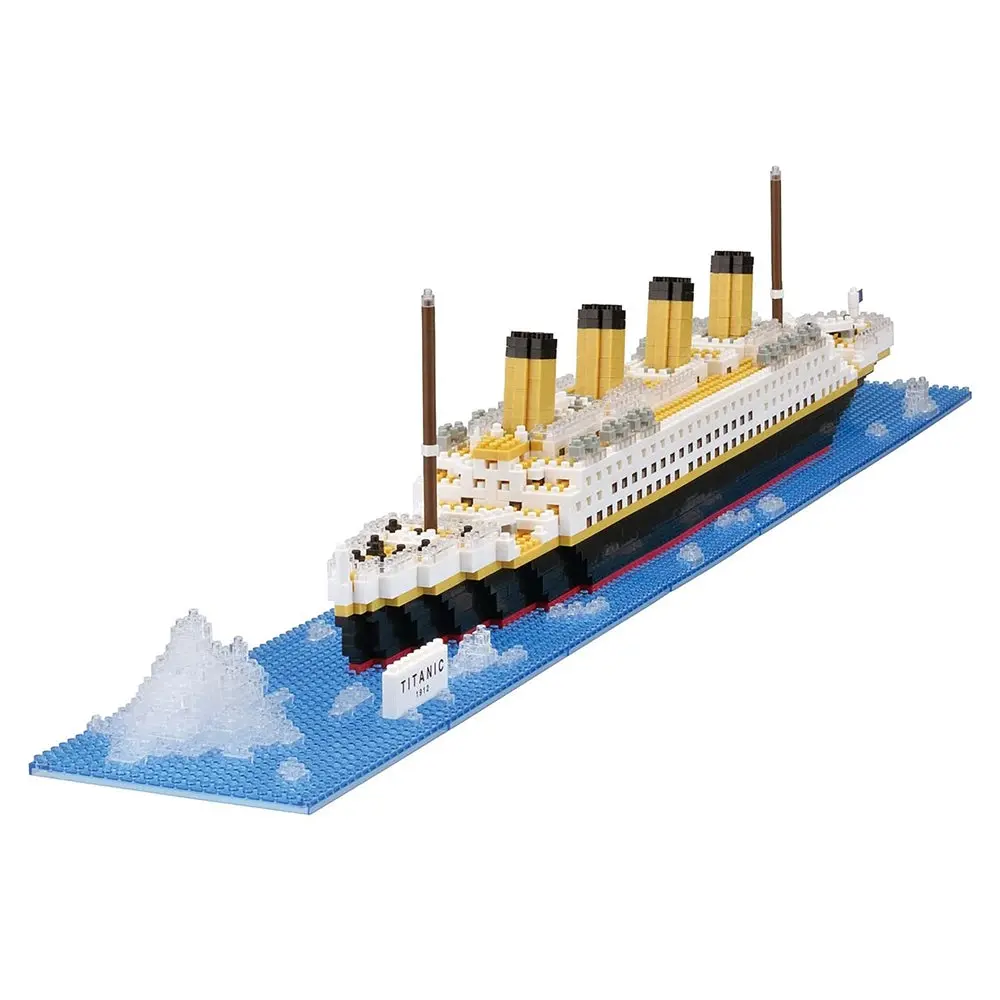 Deluxe Titanic - Toys & Games