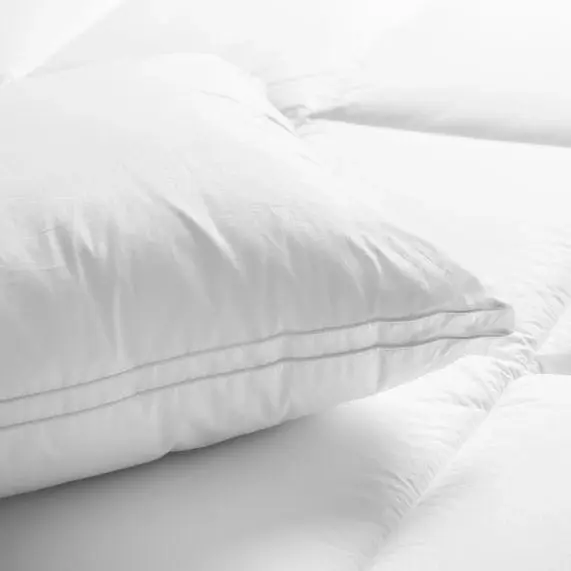 Renee Taylor Soft/Medium 48x73cm Down Alternate Standard Sleeping Pillow White - Home & Garden