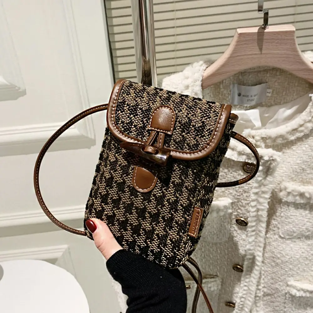Versatile Leather Crossbody Bag Shoulder Phone Bag for Women - Electronics