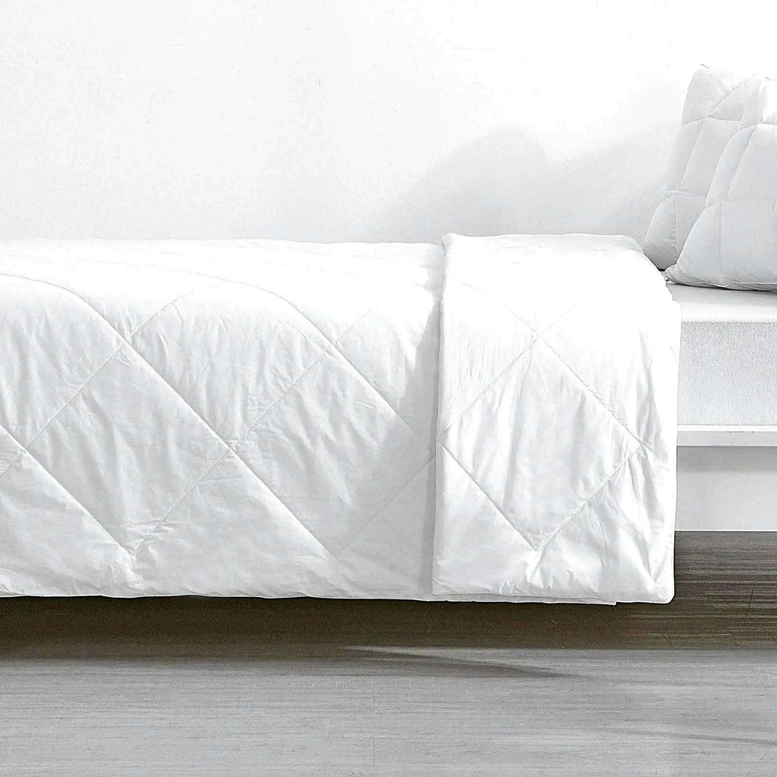Renee Taylor 250GSM Lightweight Doona King Bed 300TC All Natural Cotton Quilt - Home & Garden