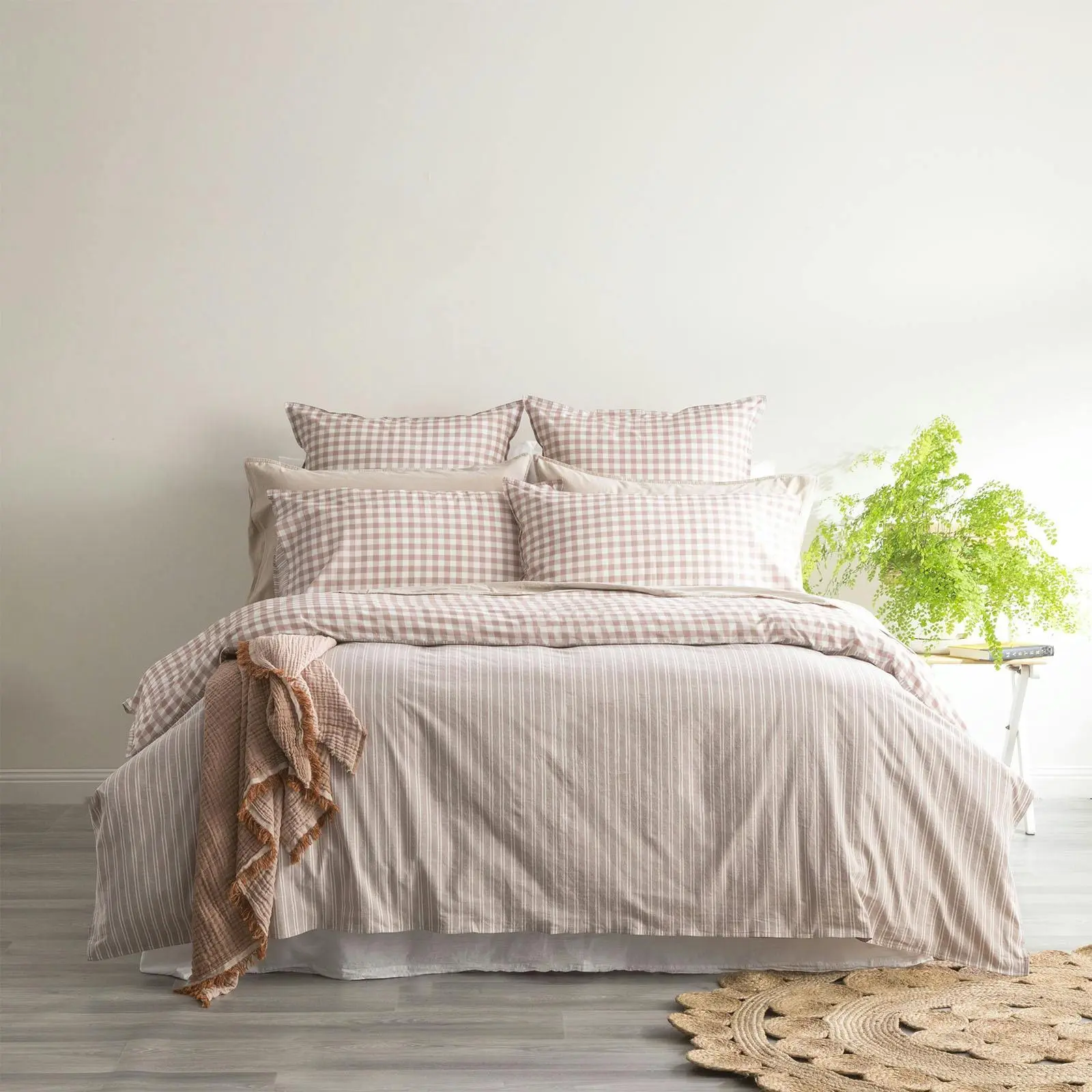 Renee Taylor Alison King Bed Yarn Dyed Cotton Reversible Quilt Cover Set Clay - Home & Garden