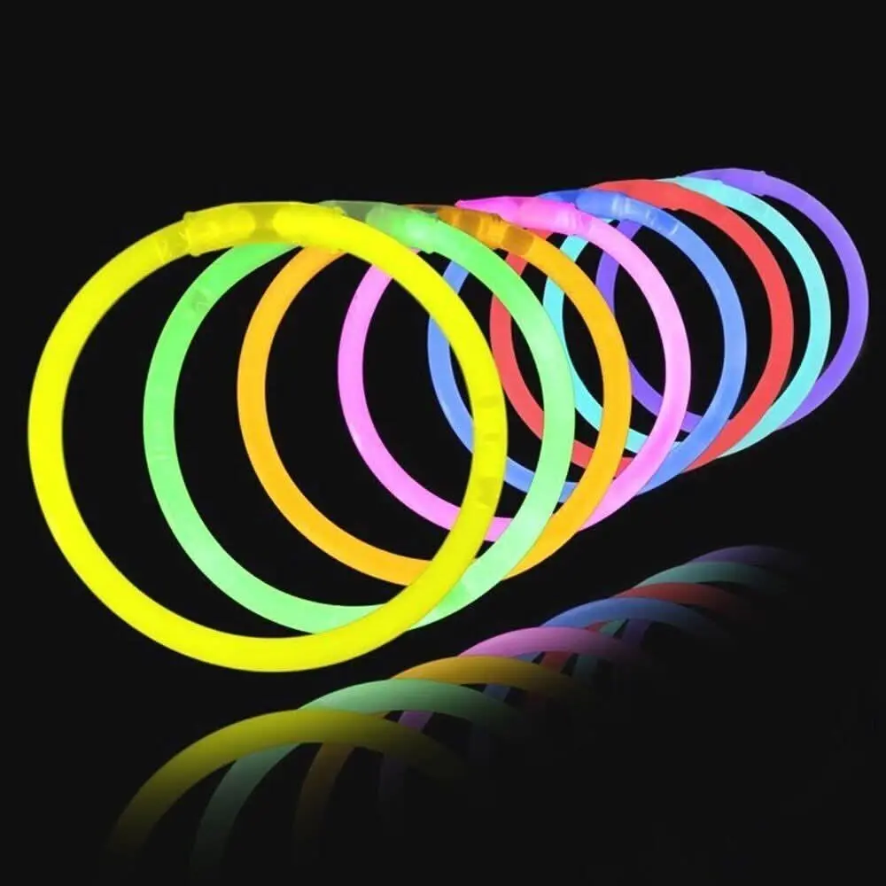 100 Mixed Colour Glow Sticks Bracelets Party Glow In the Dark Glowsticks - Hobbies