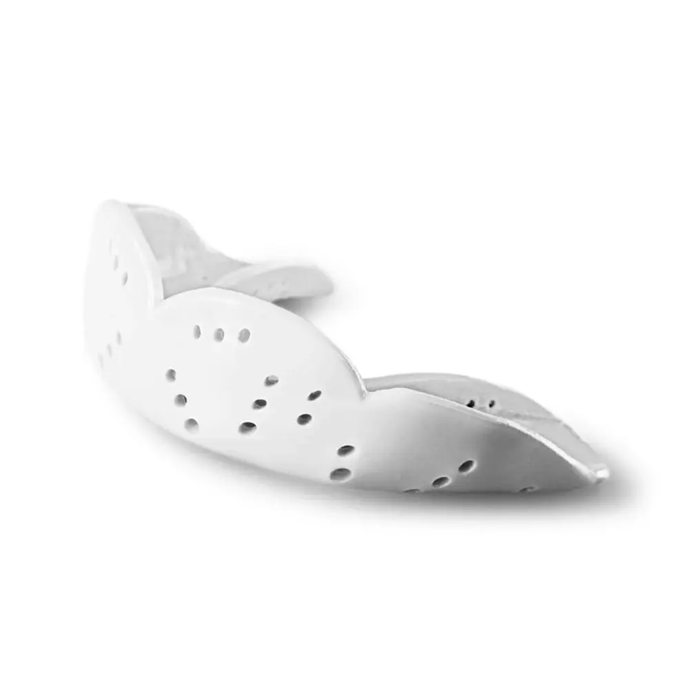 Sisu Aero Medium Mouth Guard Sports Teeth Protector Kids/Child 7y+ Snow White - Sports & Outdoor