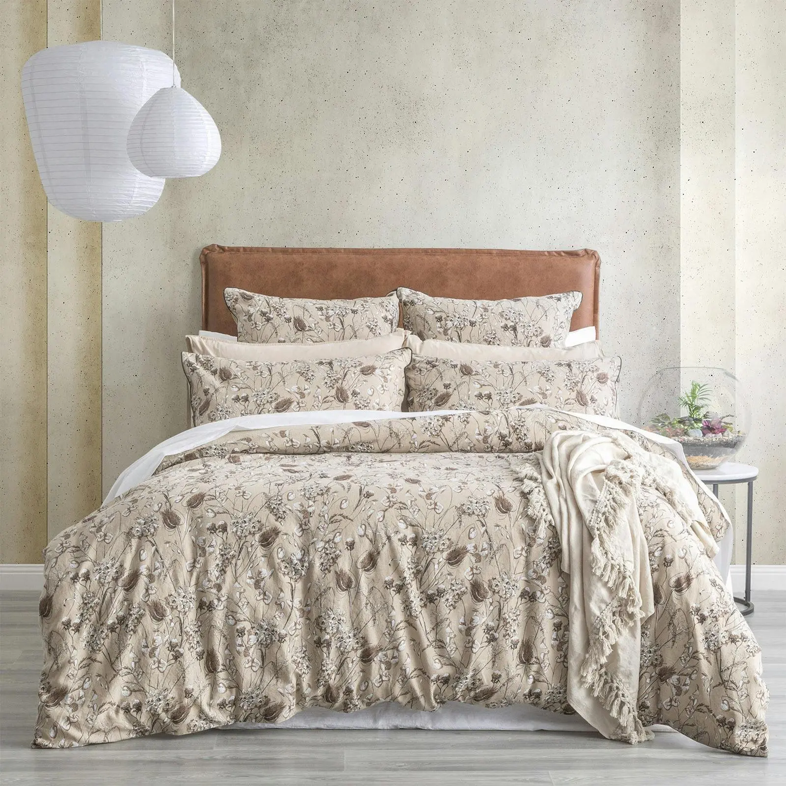 Renee Taylor Cavallo Super King French Linen Printed Quilt Cover Set Bushland - Home & Garden